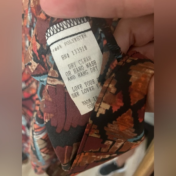 Show Me Your Mumu Bell Sleeve V-Neck Boho Aztec Print Blouse Top Brown M - Picture 6 of 7